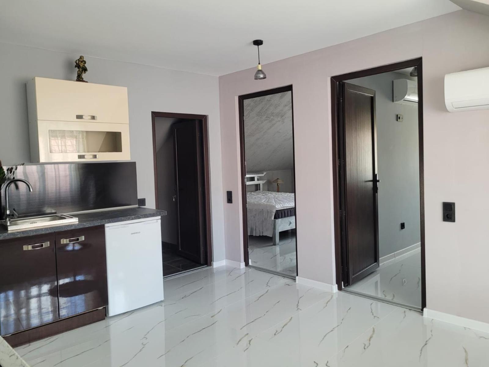 Holiday Apartments سيفِسوارا المظهر الخارجي الصورة